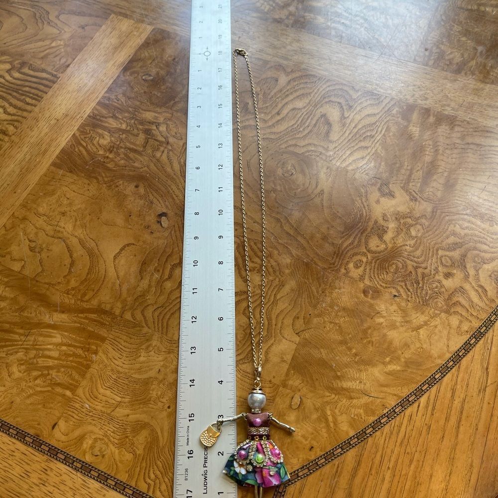 Boutique Doll Necklace Pink Watercolor Dress Rhinestone Long Necklace! - Picture 5 of 13